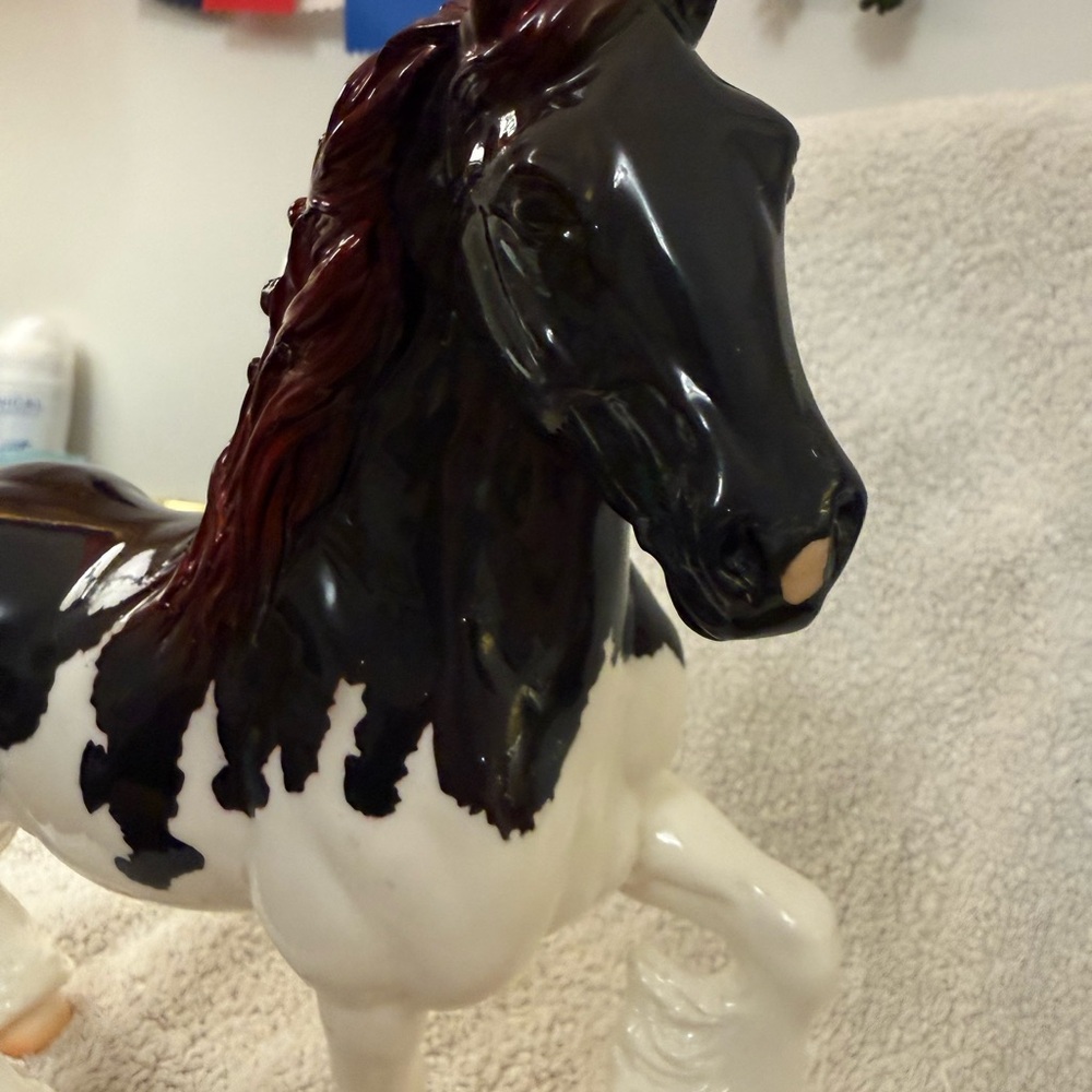 Breyerfest Special Run Black Forest Pony - Picture 4 of 5